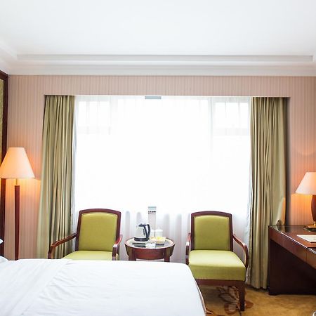 Vienna International Hotel Shanghai Train Station Ngoại thất bức ảnh
