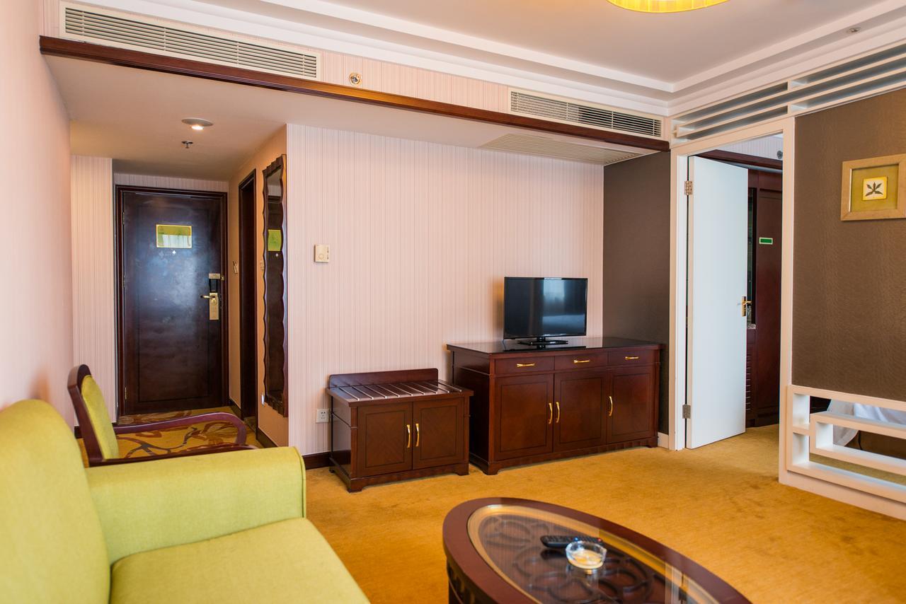Vienna International Hotel Shanghai Train Station Ngoại thất bức ảnh