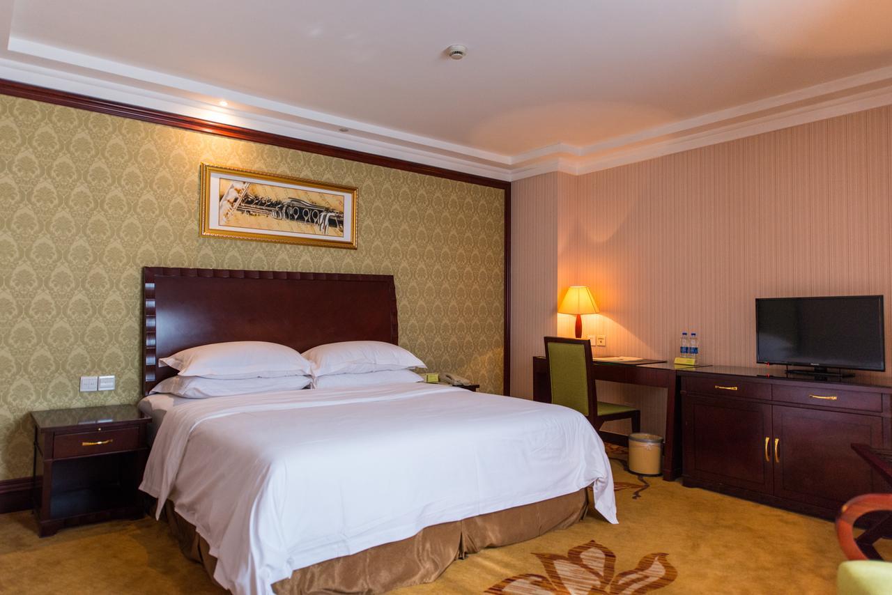 Vienna International Hotel Shanghai Train Station Ngoại thất bức ảnh