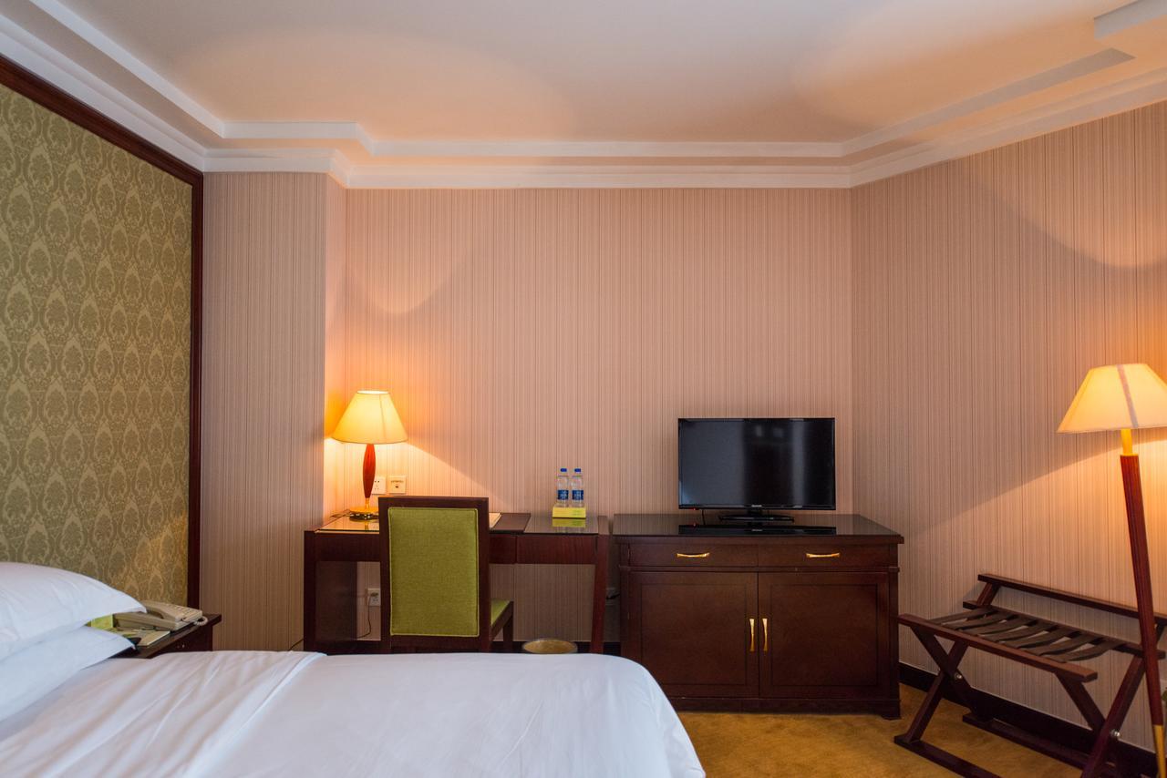 Vienna International Hotel Shanghai Train Station Ngoại thất bức ảnh