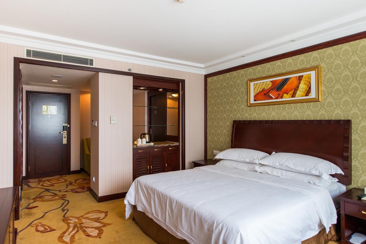 Vienna International Hotel Shanghai Train Station Ngoại thất bức ảnh