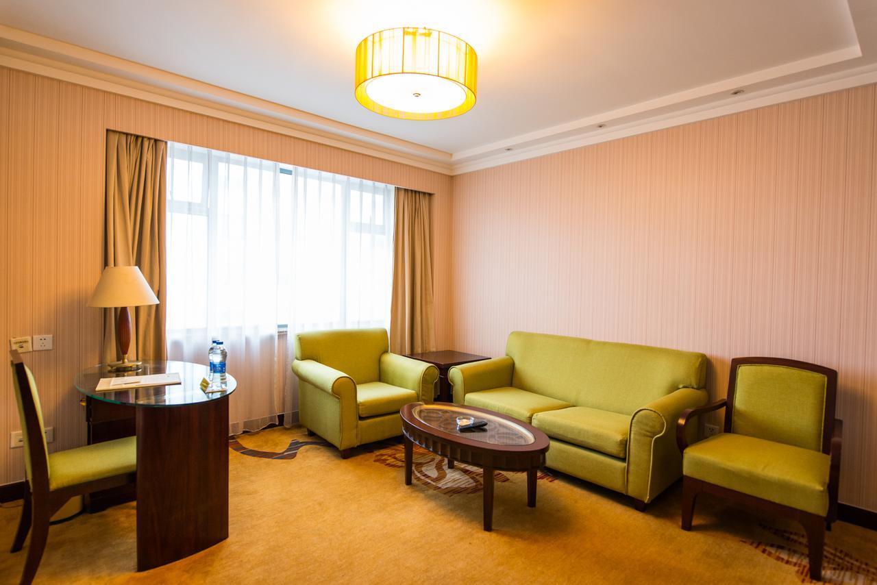 Vienna International Hotel Shanghai Train Station Ngoại thất bức ảnh