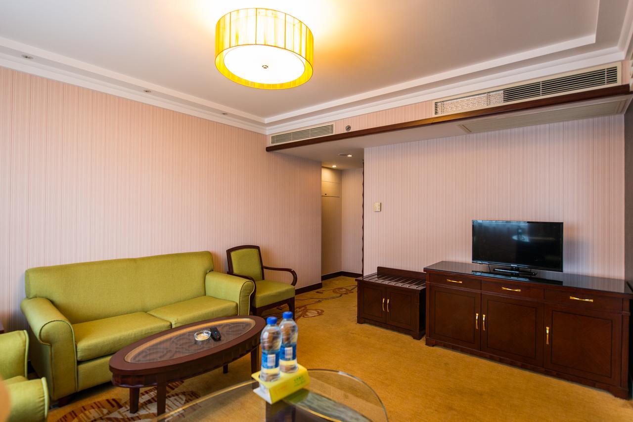 Vienna International Hotel Shanghai Train Station Ngoại thất bức ảnh