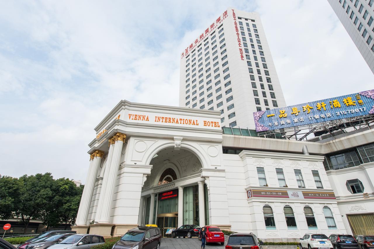 Vienna International Hotel Shanghai Train Station Ngoại thất bức ảnh