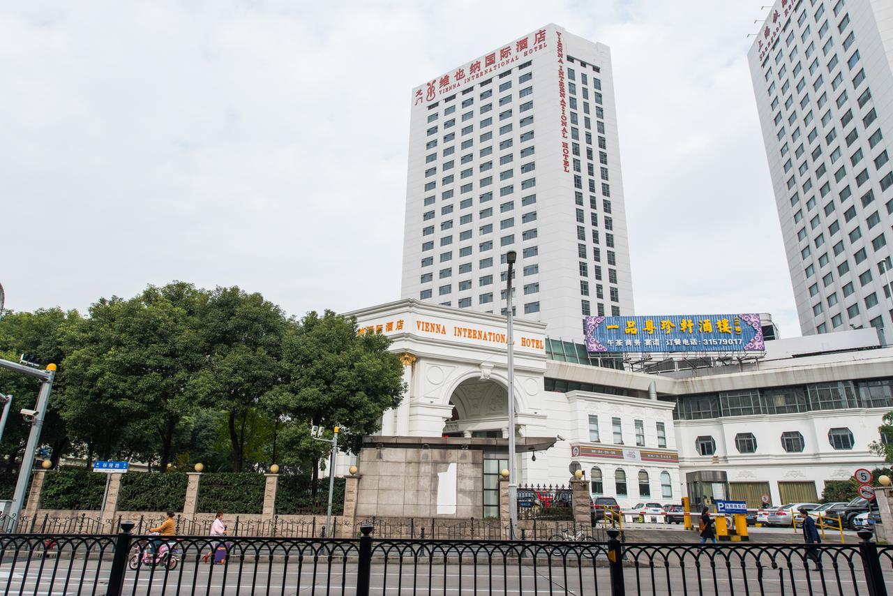 Vienna International Hotel Shanghai Train Station Ngoại thất bức ảnh