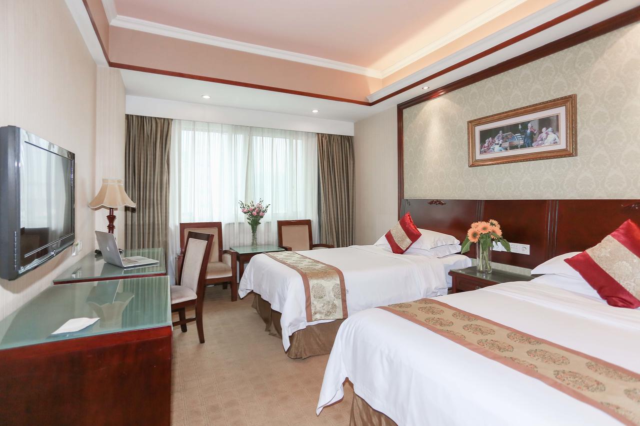 Vienna International Hotel Shanghai Train Station Ngoại thất bức ảnh