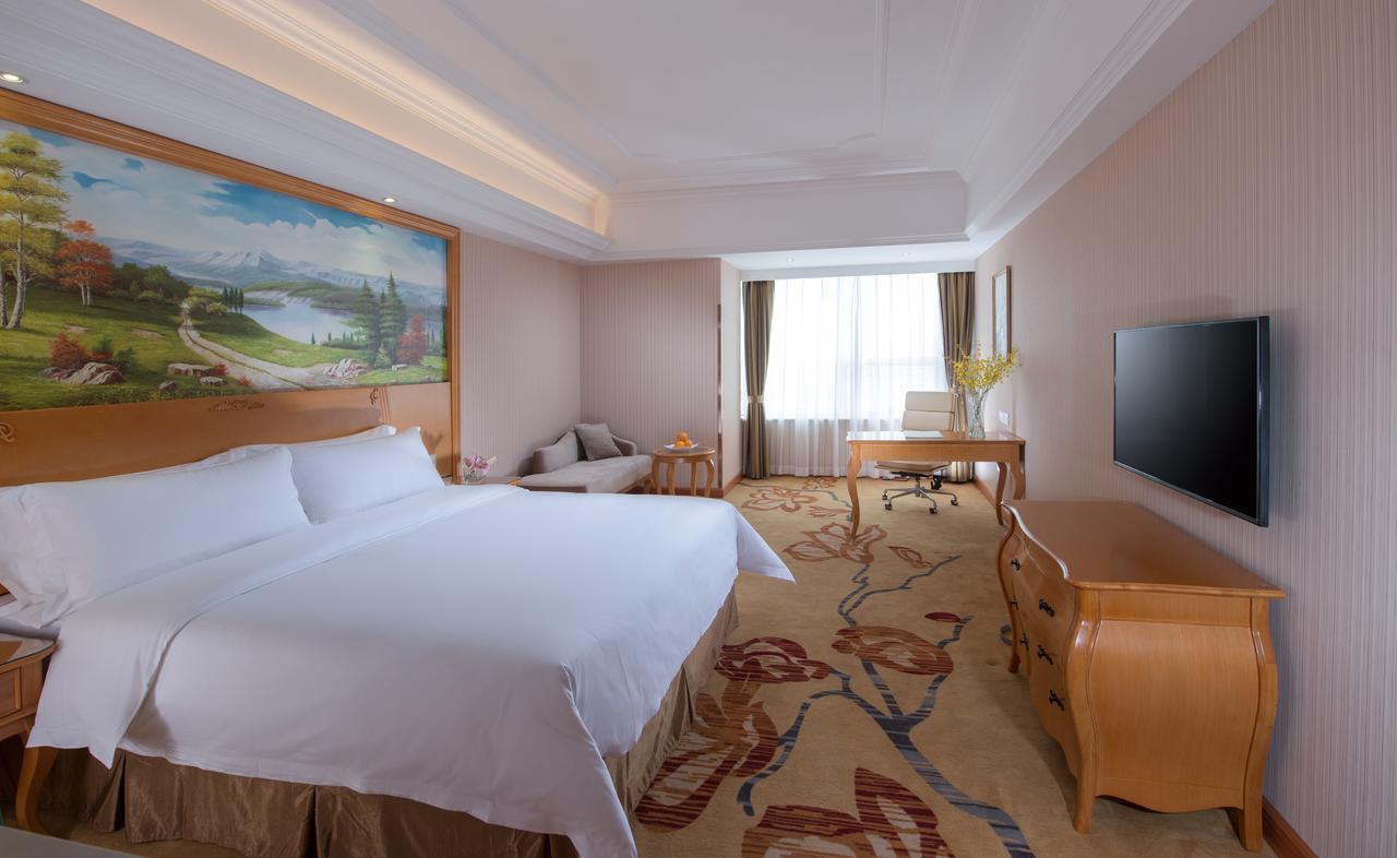 Vienna International Hotel Shanghai Train Station Ngoại thất bức ảnh